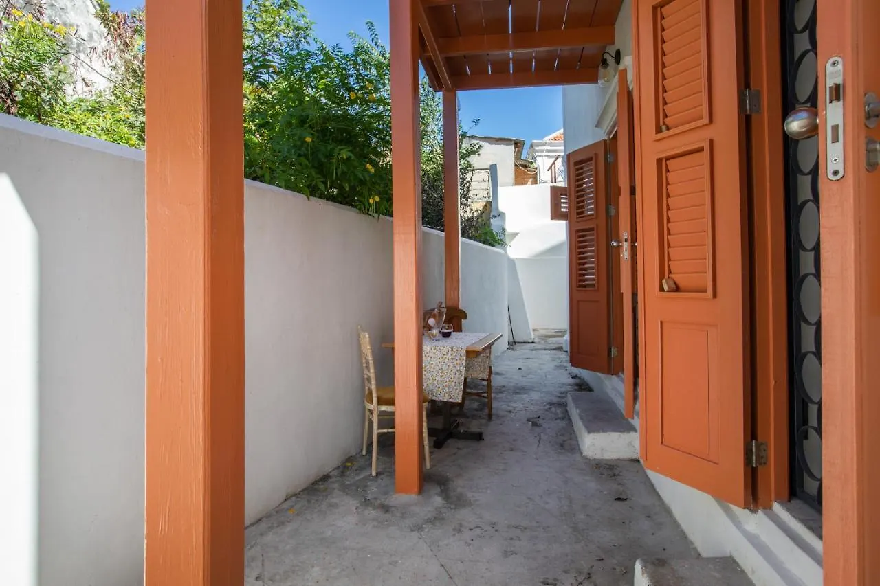 Authentic Old Town Apartment Willemstad Curaçao